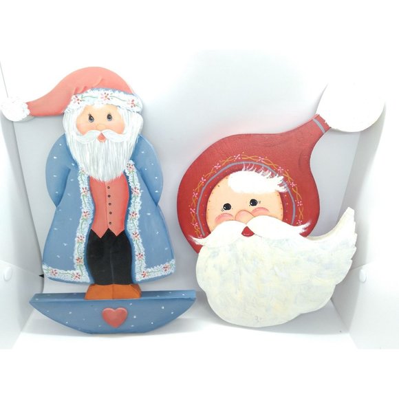 Two vintage handcrafted wooden Santa Claus Decorative Plaques - Picture 1 of 11